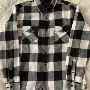 Men’s timeless flannel shirt